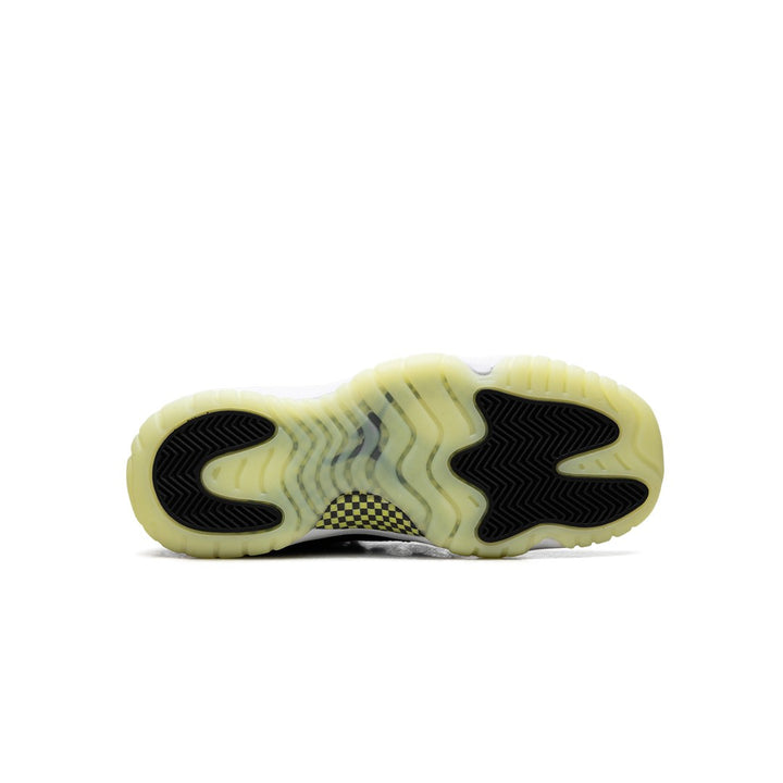 JORDAN 11 RETRO BLACK BARELY VOLT (GS)