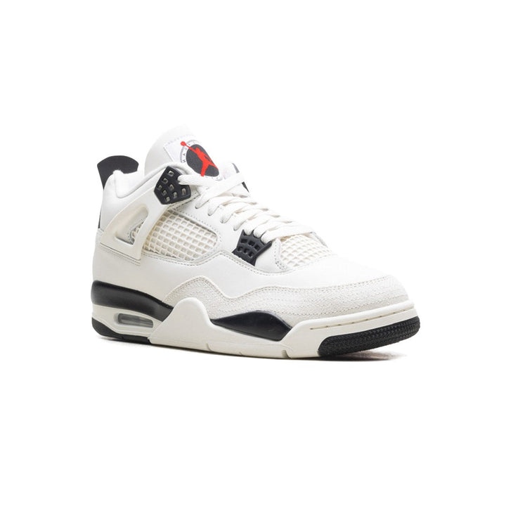 JORDAN 4 RETRO FLIGHT CLUB