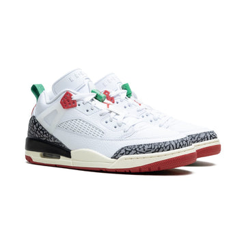 JORDAN SPIZIKE LOW SE DO THE RIGHT THING — Stock