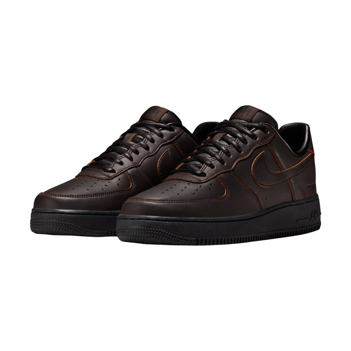 NIKE AIR FORCE 1 LOW &
