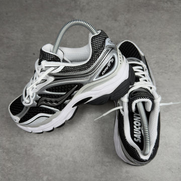 SAUCONY PROGRID OMNI 9 OG 'BLACK WHITE'