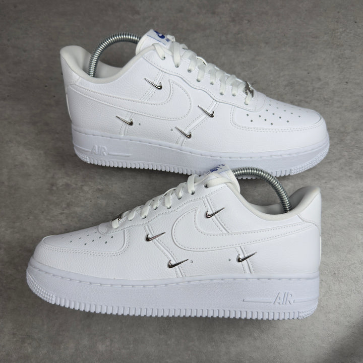 NIKE AIR FORCE 1 LX WHITE (WOMEN&