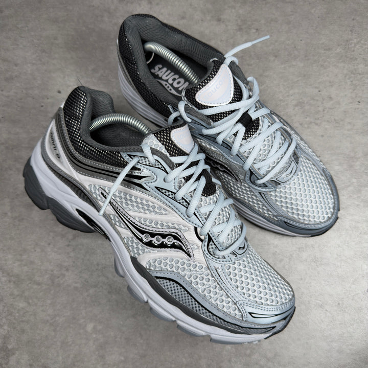 SAUCONY PROGRID OMNI 9 OG &