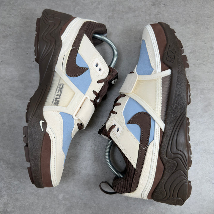 NIKE ZOOM FIELD JAXX TRAVIS SCOTT LECHE BLUE