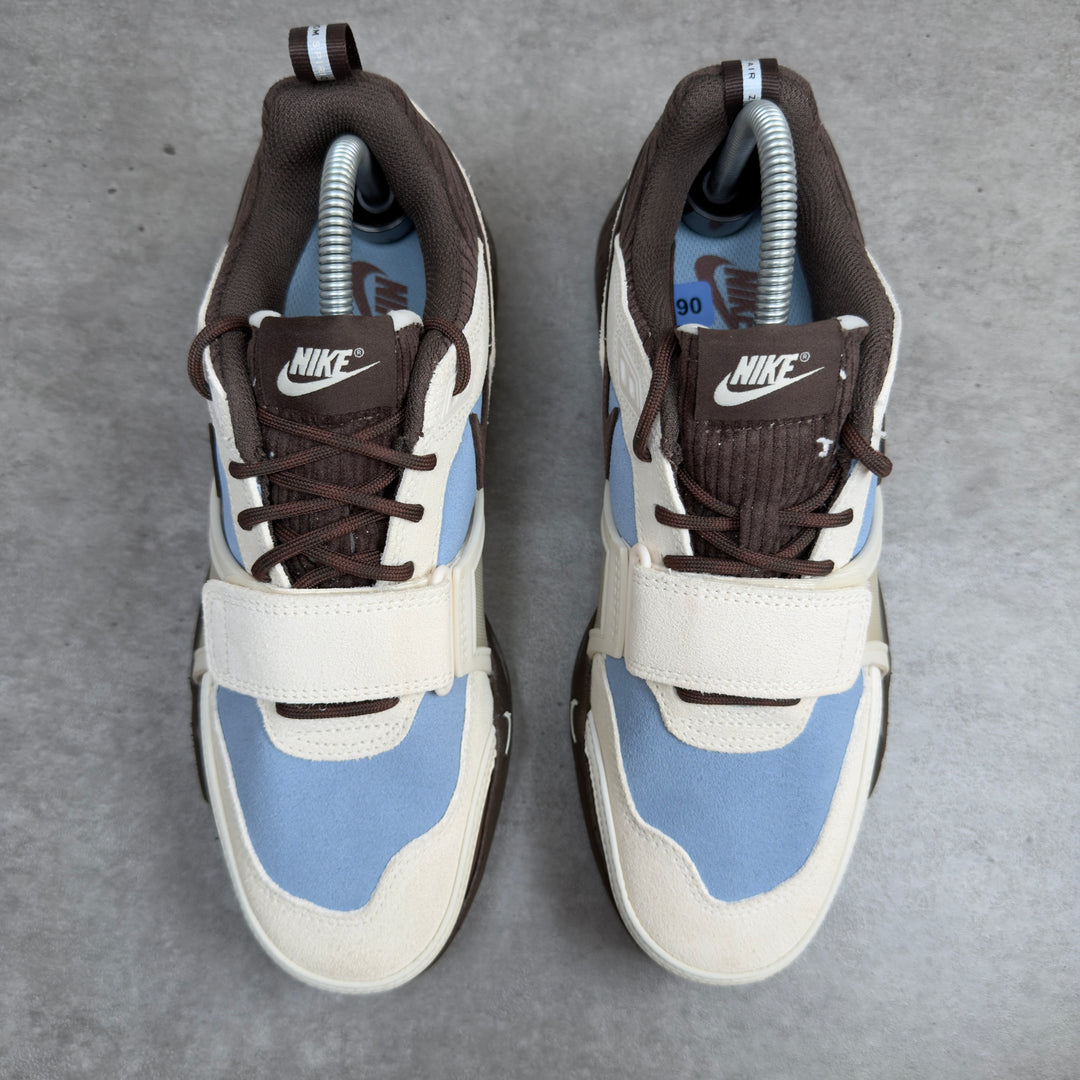 NIKE ZOOM FIELD JAXX TRAVIS SCOTT LECHE BLUE