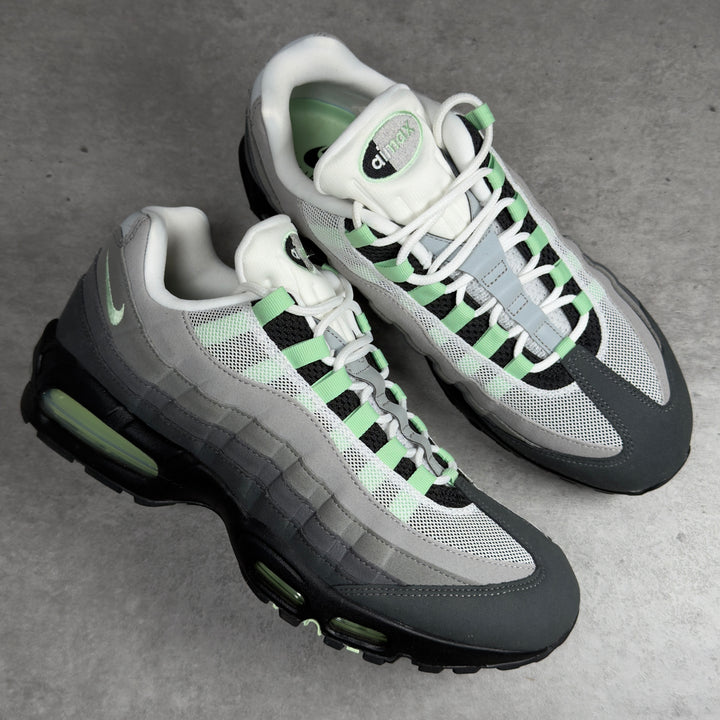 NIKE AIR MAX 95 OG BIG BUBBLE FRESH MINT (WOMEN&