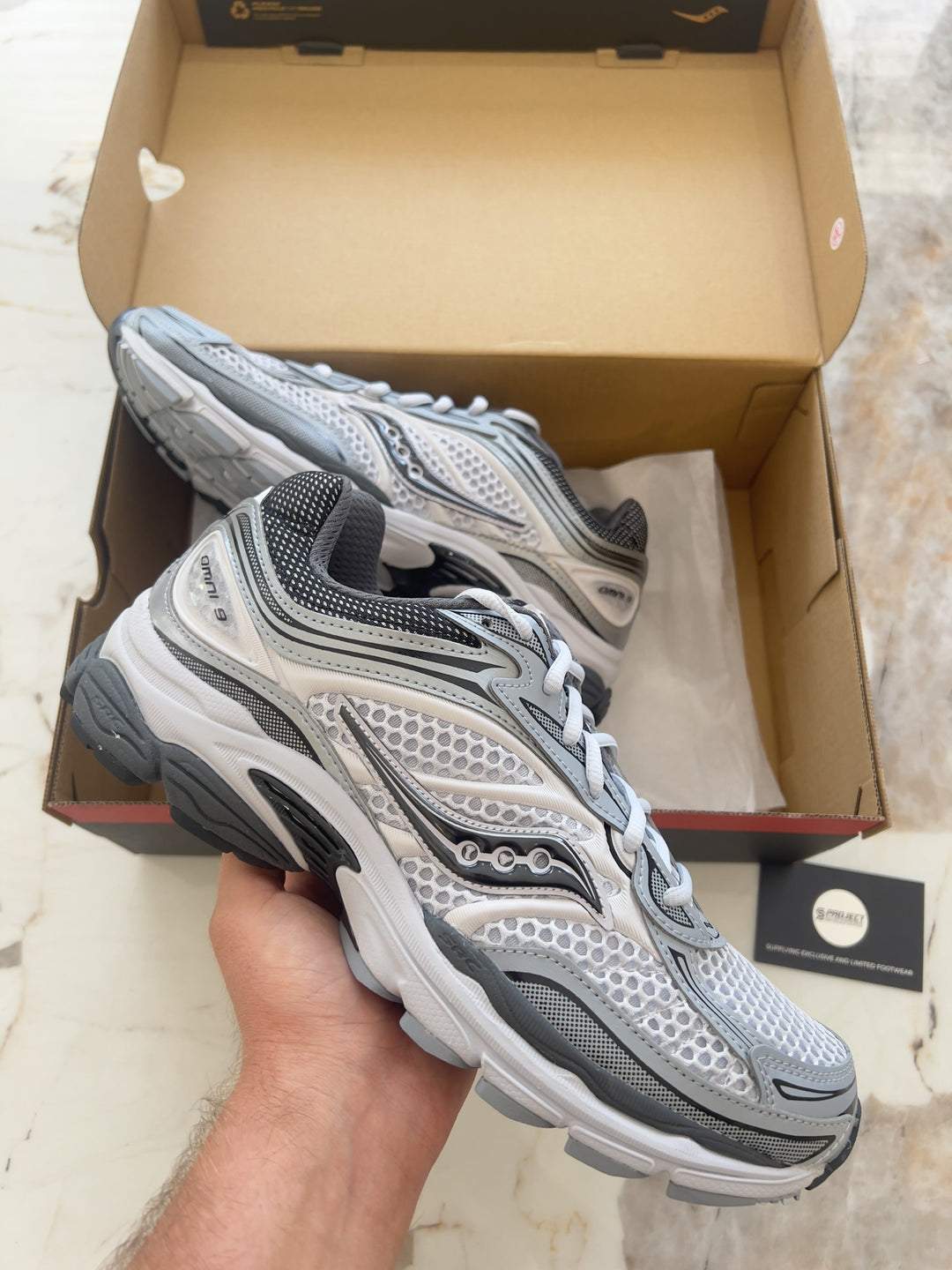 SAUCONY PROGRID OMNI 9 OG Microchip