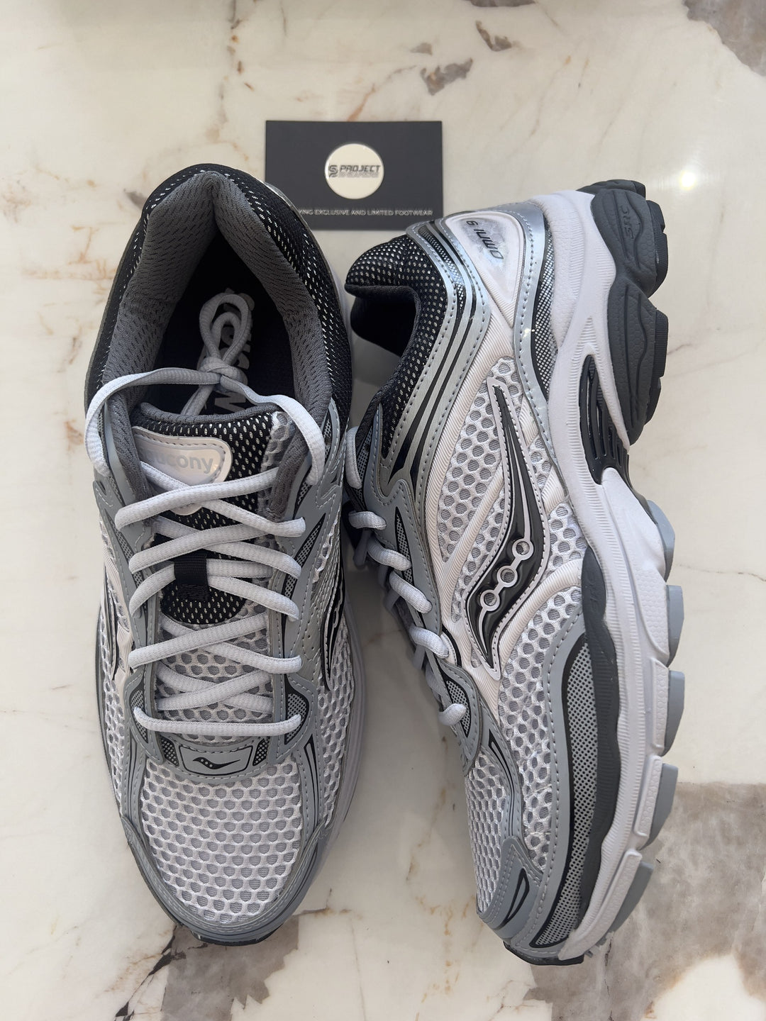 SAUCONY PROGRID OMNI 9 OG Microchip
