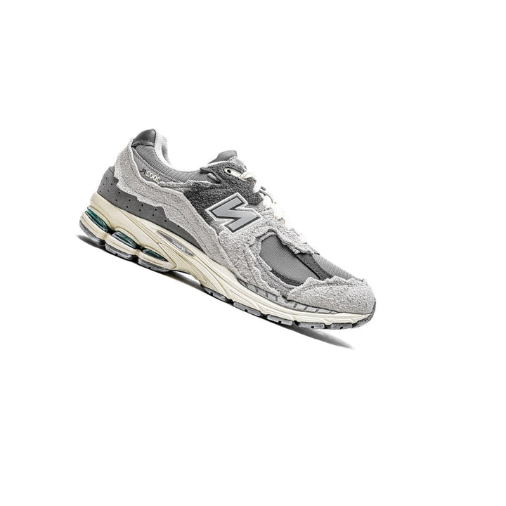 NEW BALANCE 2002R PROTECTION PACK RAIN CLOUD