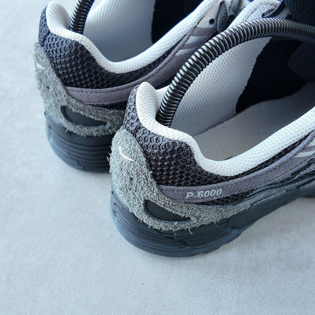 NIKE P-6000 SUEDE ‘ANTHRACITE METALLIC SILVER’