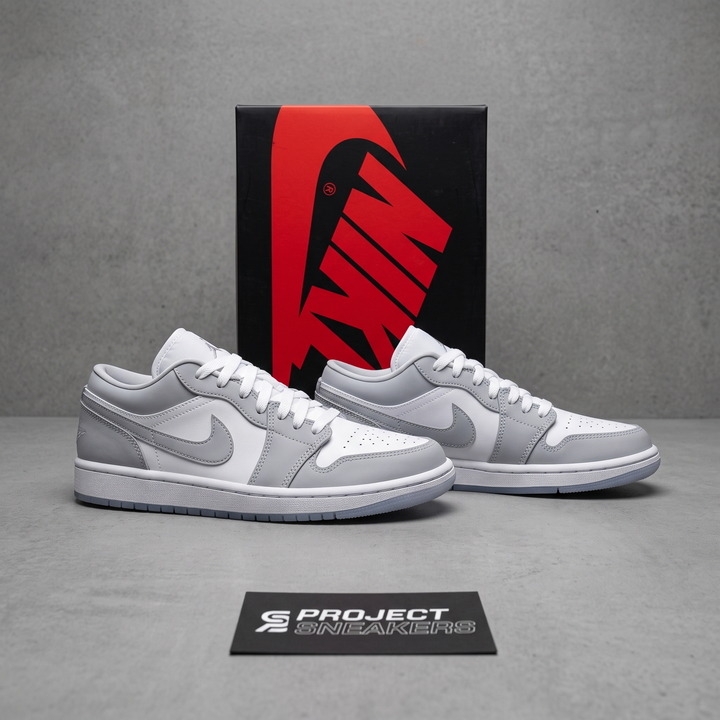 JORDAN 1 LOW WOLF GREY (WOMEN&