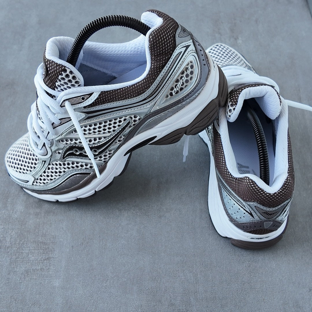 SAUCONY PROGRID OMNI 9 OG WHITE BROWN