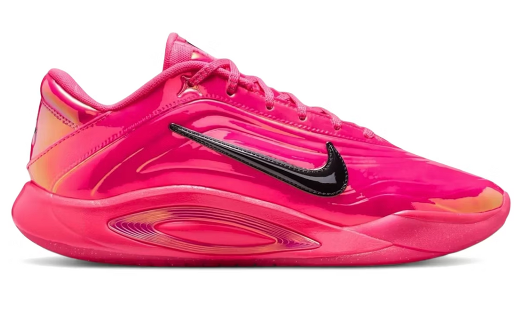 NIKE A&