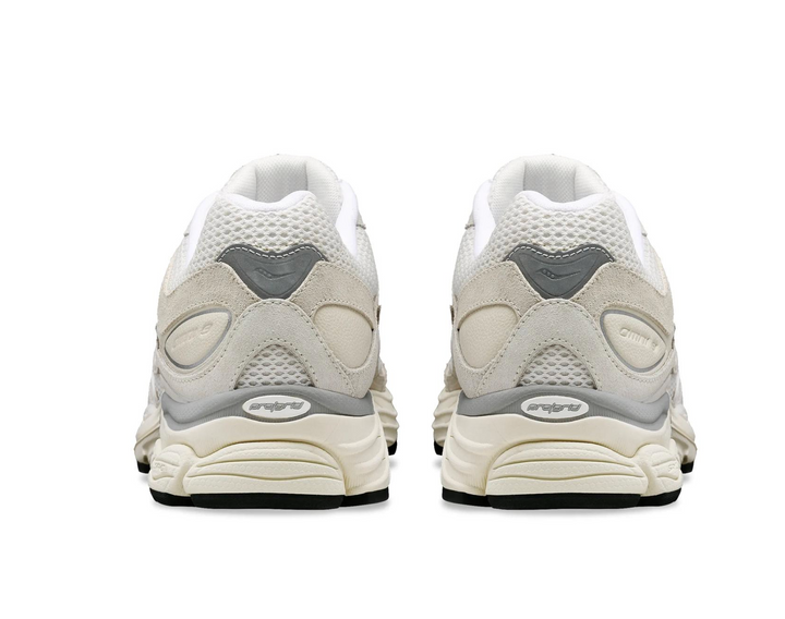 SAUCONY PROGRID OMNI 9 PREMIUM WHITE