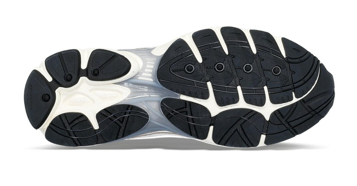 SAUCONY PROGRID OMNI 9 PREMIUM WHITE
