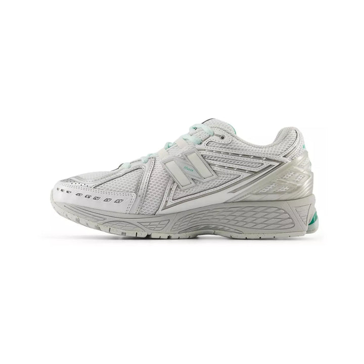 NEW BALANCE 1906 WHITE SILVER GREY