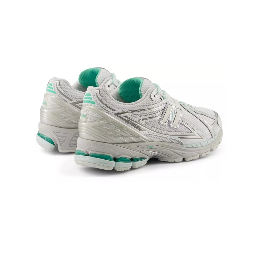 NEW BALANCE 1906 WHITE SILVER GREY