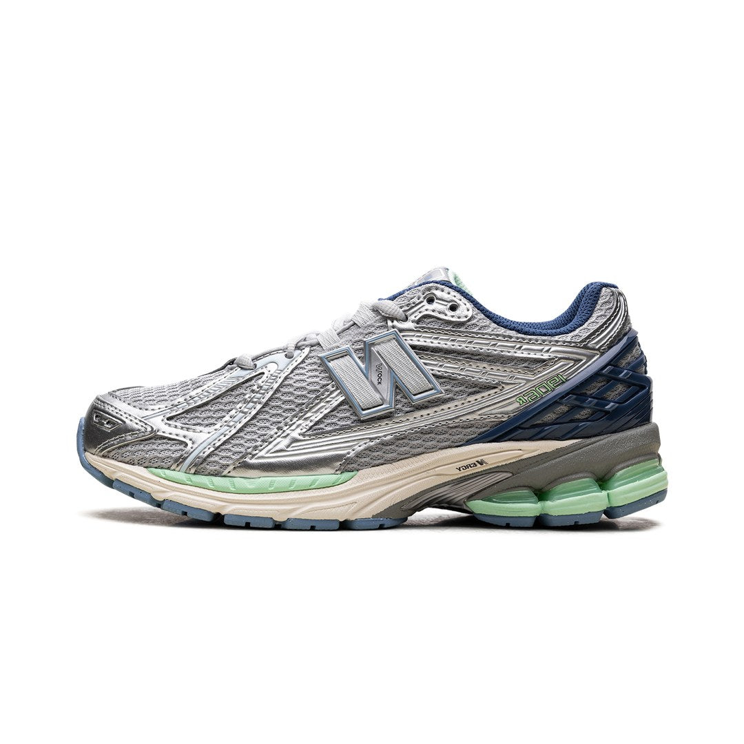 NEW BALANCE 1906R STILL WATER LAB GREEN