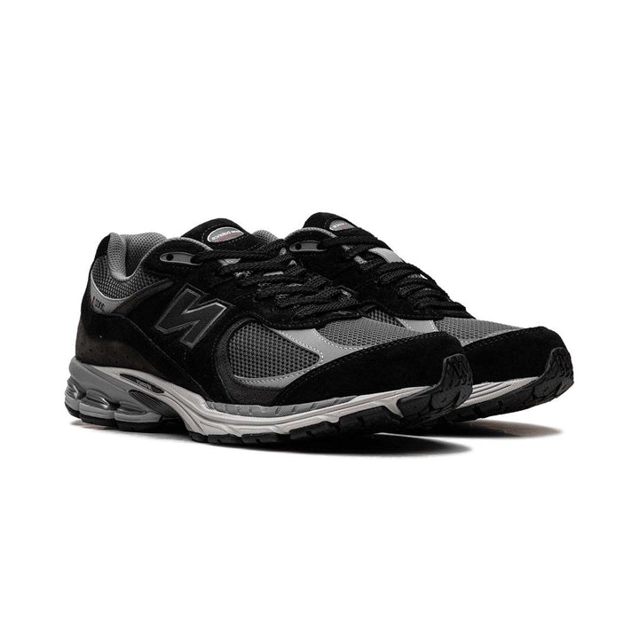 NEW BALANCE 2002R WOODLAND BLACK