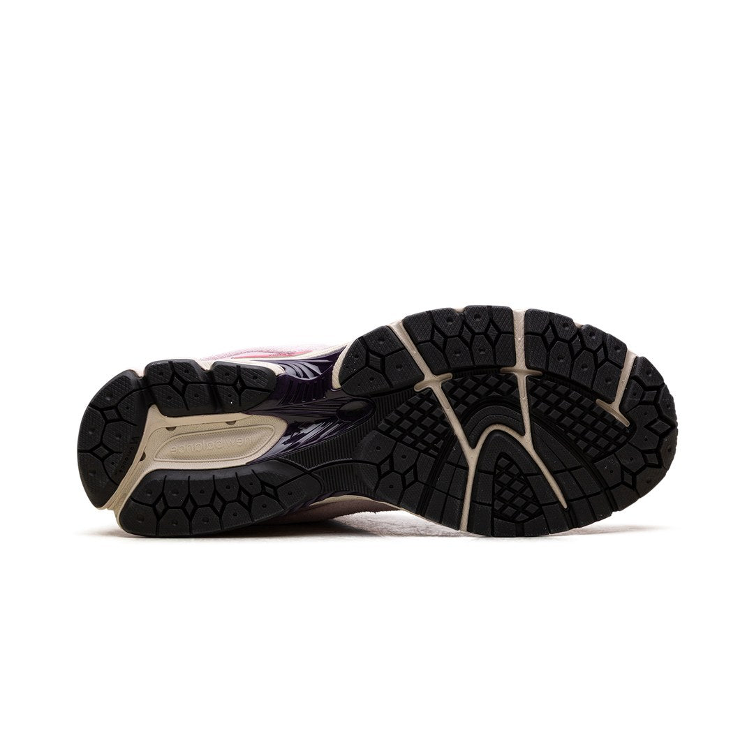 NEW BALANCE 2002R RIPSTOP BLACK