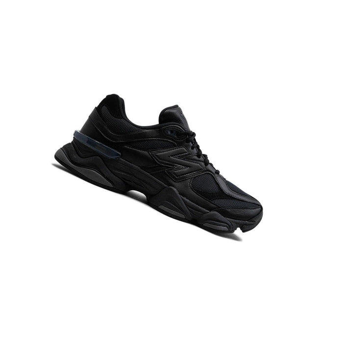 NEW BALANCE 9060 TRIPLE BLACK LEATHER