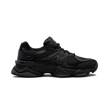 NEW BALANCE 9060 TRIPLE BLACK LEATHER — Stock