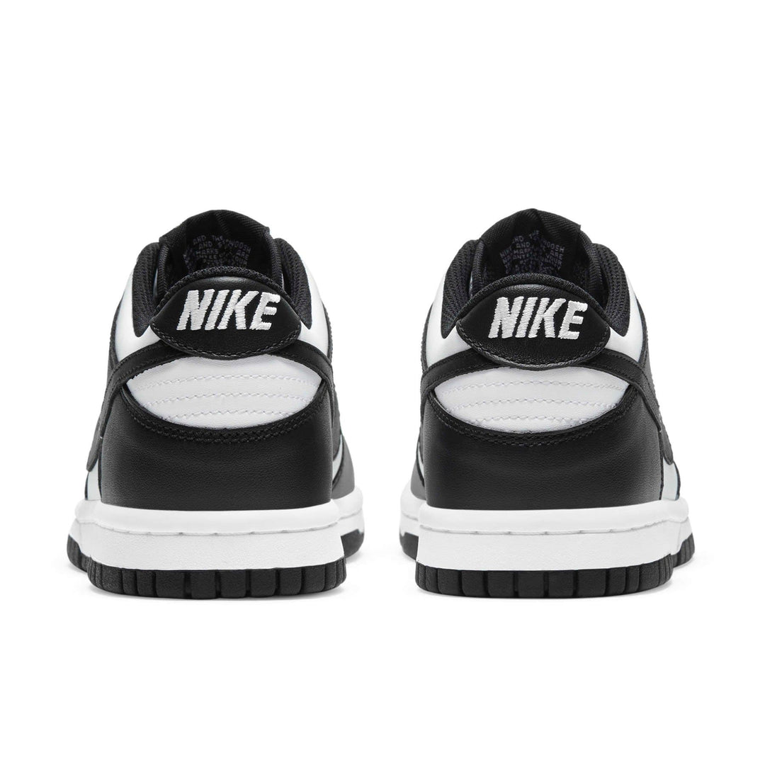 NIKE DUNK LOW GS &