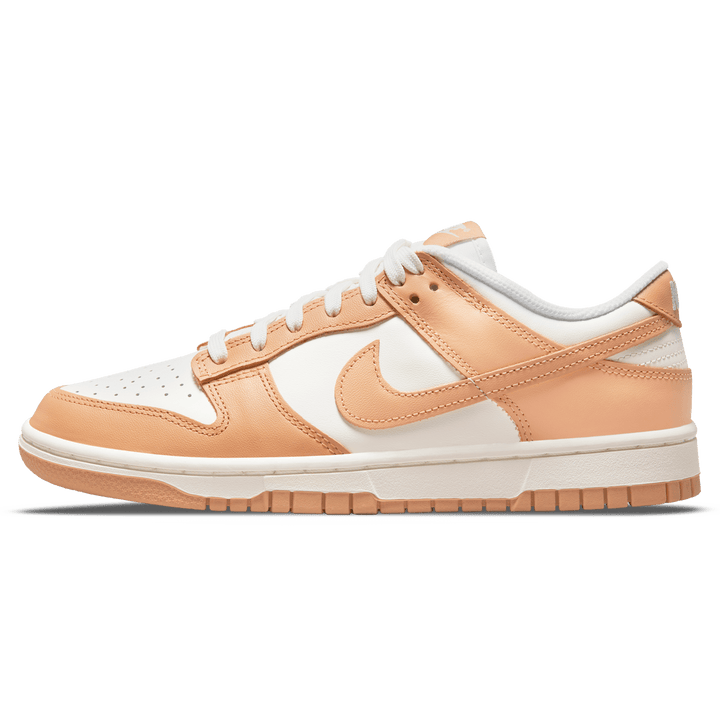 NIKE DUNK LOW WMNS &