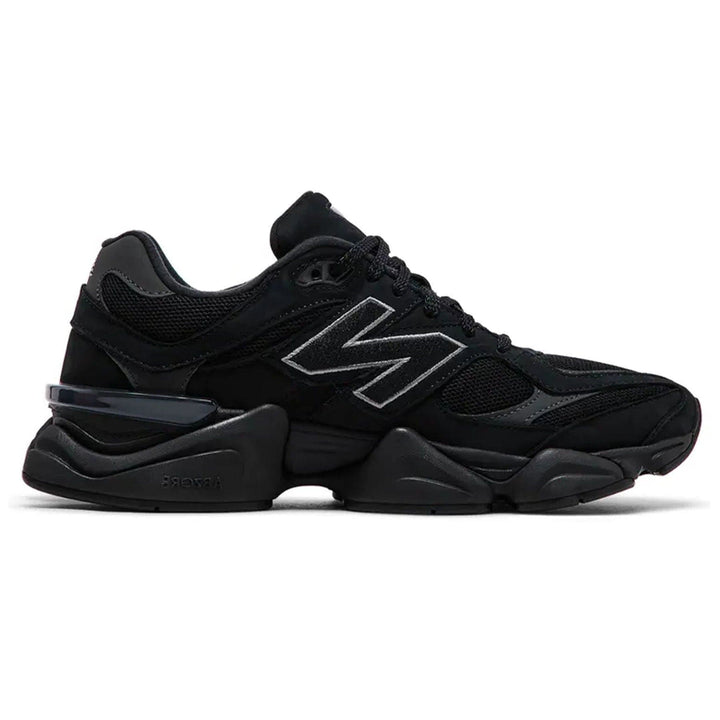 NEW BALANCE 9060 &