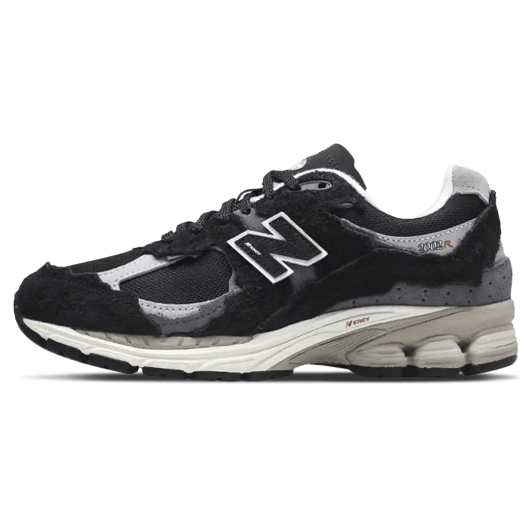 NEW BALANCE 2002R &