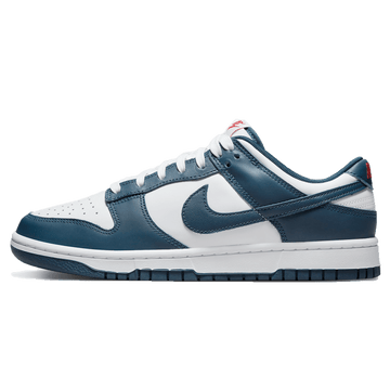 NIKE DUNK LOW 'VALERIAN BLUE' — Stock