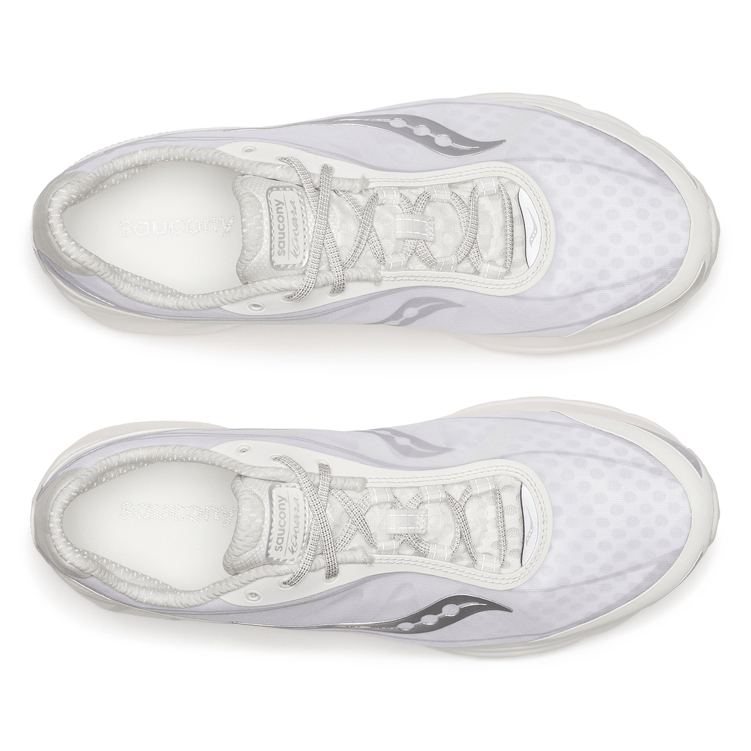 SAUCONY KINVARA 1 &