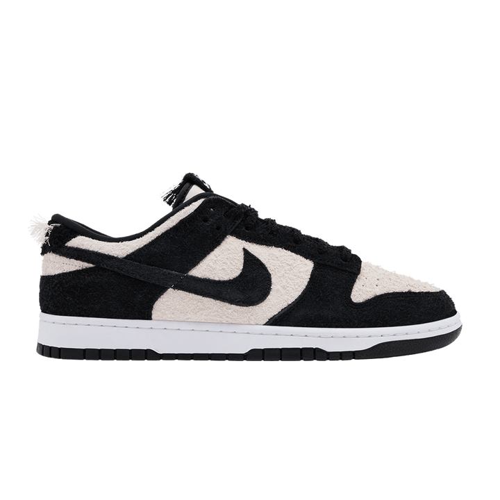 NIKE DUNK LOW RETRO SE PANDA-MONIUM WHITE BLACK SUEDE