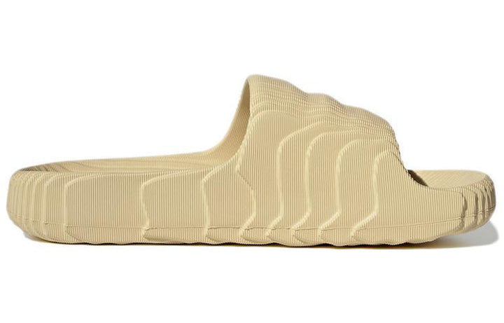 ADIDAS ADILETTE 22 SLIDES ST DESERT SAND — Stock 