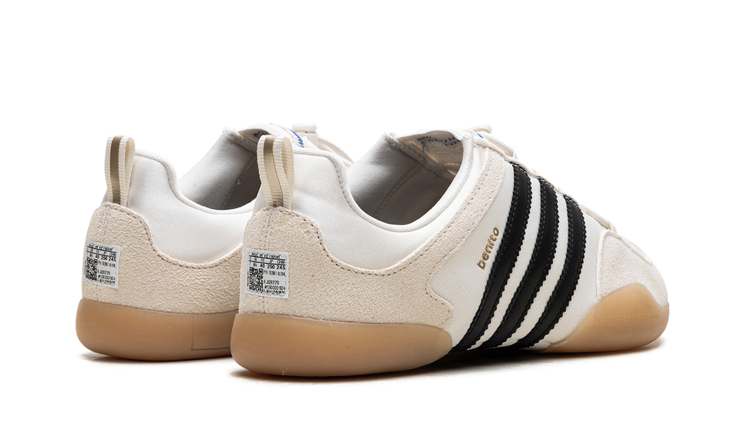 ADIDAS BALLERINA BAD BUNNY OFF WHITE BLACK GUM