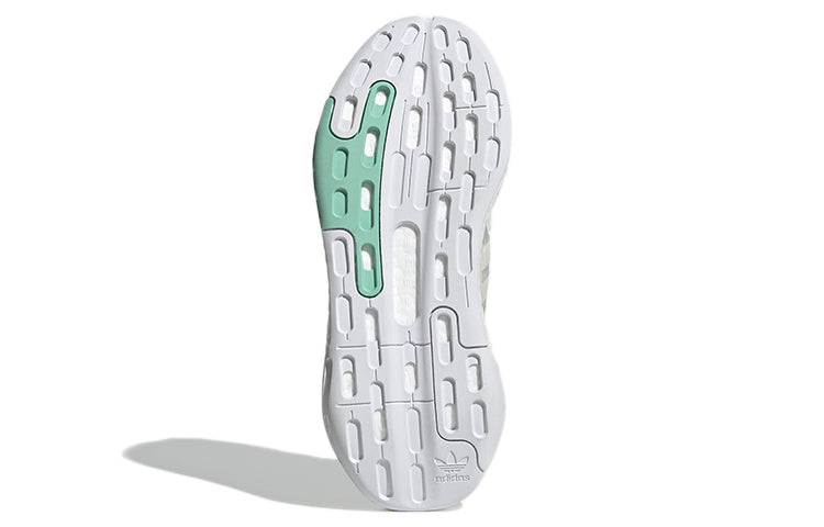 ADIDAS DAY JOGGER WHITE CLEAR MINT WOMENS