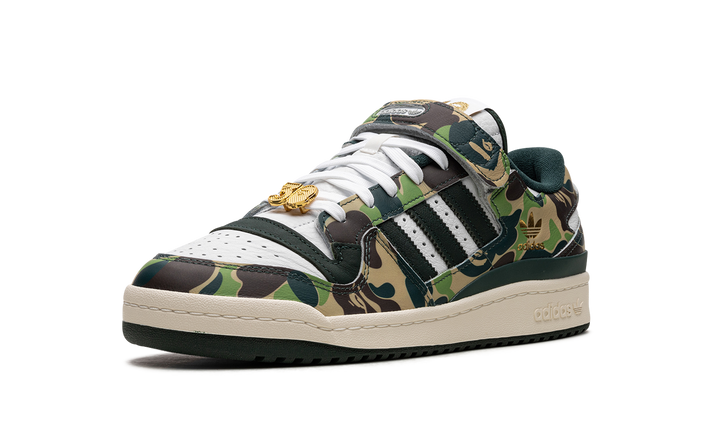 ADIDAS FORUM LOW X BAPE 30TH ANNIVERSARY GREEN — Stock 