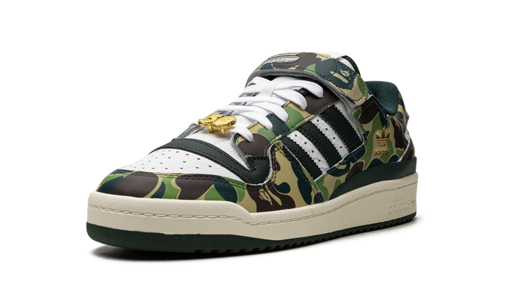 ADIDAS FORUM LOW X BAPE 30TH ANNIVERSARY GREEN — Stock 