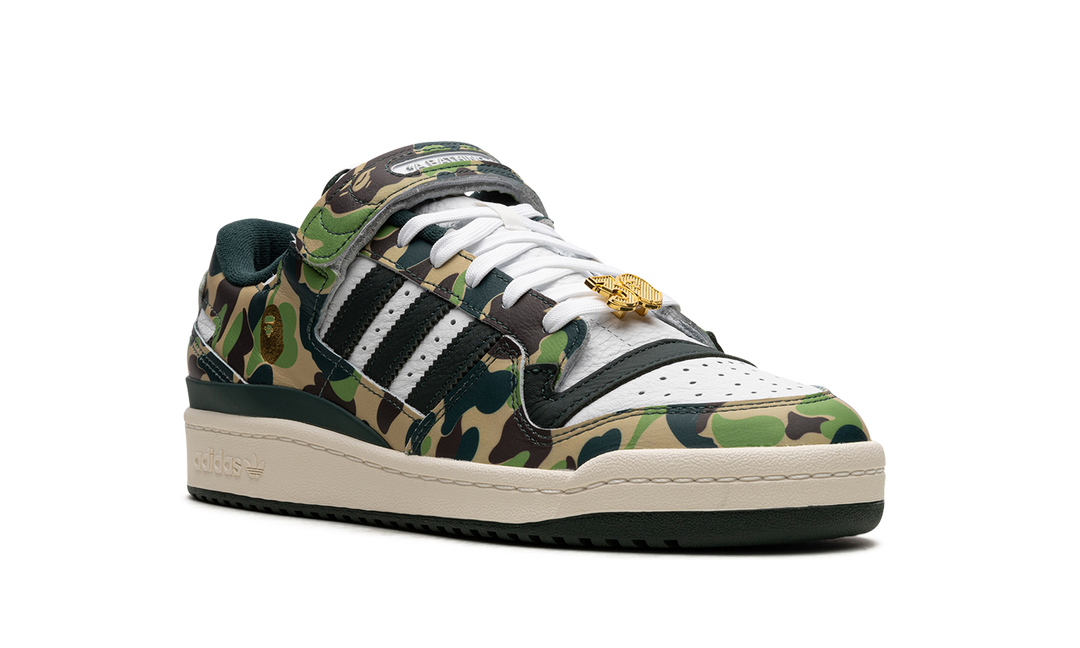 ADIDAS FORUM LOW X BAPE 30TH ANNIVERSARY GREEN — Stock 