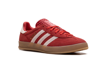 ADIDAS GAZELLE INDOOR BETTER SCARLET WONDER WHITE GUM (WOMEN'S) — Stock
