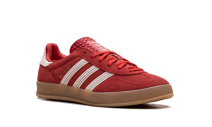 ADIDAS GAZELLE INDOOR BETTER SCARLET WONDER WHITE GUM (WOMEN&