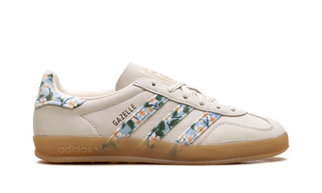 ADIDAS GAZELLE INDOOR LIBERTY LONDON MITSI DAY (WOMEN'S) — Stock