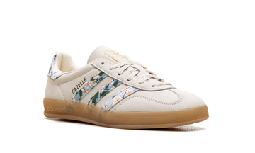 ADIDAS GAZELLE INDOOR LIBERTY LONDON MITSI DAY (WOMEN'S) — Stock