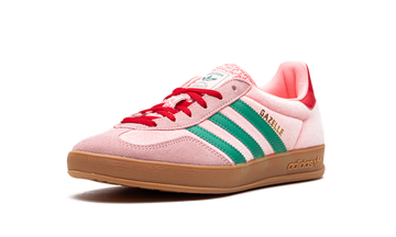 ADIDAS GAZELLE INDOOR PINK VELVET (WOMEN'S) — Stock