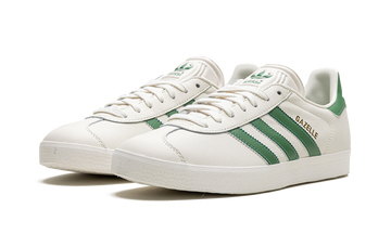 ADIDAS GAZELLE OFF WHITE — Stock
