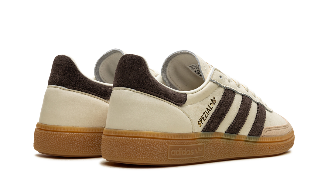 ADIDAS HANDBALL SPEZIAL OFF-WHITE DARK BROWN — Stock 