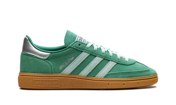 ADIDAS HANDBALL SPEZIAL SEMI COURT GREEN CLEAR MINT GUM (WOMEN'S) — Stock