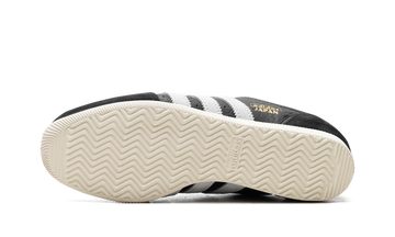 ADIDAS JAPAN CORE BLACK CLOUD WHITE WOMENS — Stock