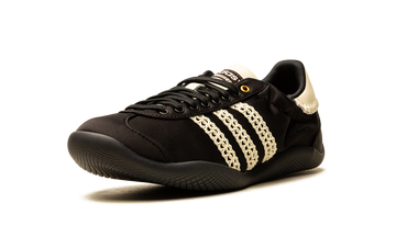 ADIDAS KARINTHA X WALES BONNER BLACK WHITE — Stock