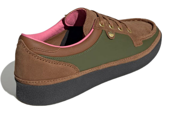 ADIDAS MCCARTEN X THE SIMPSONS NED FLANDERS — Stock 